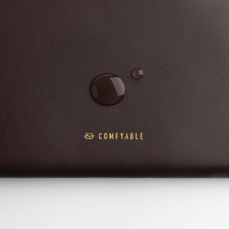 Comfyable حافظة لابتوب رفيعة واقية 15 بوصة 14 بوصة، حقيبة جلدية PU متوافقة مع 15" ماك بوك إير (تناسب محكم) M4 2025 و 14" ماك بوك برو M4 (تناسب فضفاض)، حقيبة كمبيوتر لماك، شوكولاتة - Image 3